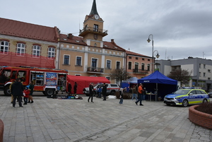 Rynek i służby wspierające WOŚP.